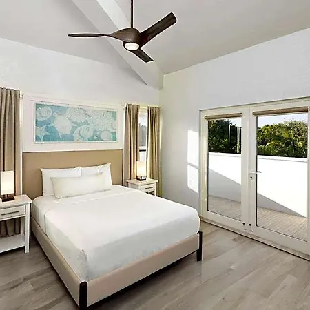 Margaritaville Beach Resort Ambergris Caye - Belize