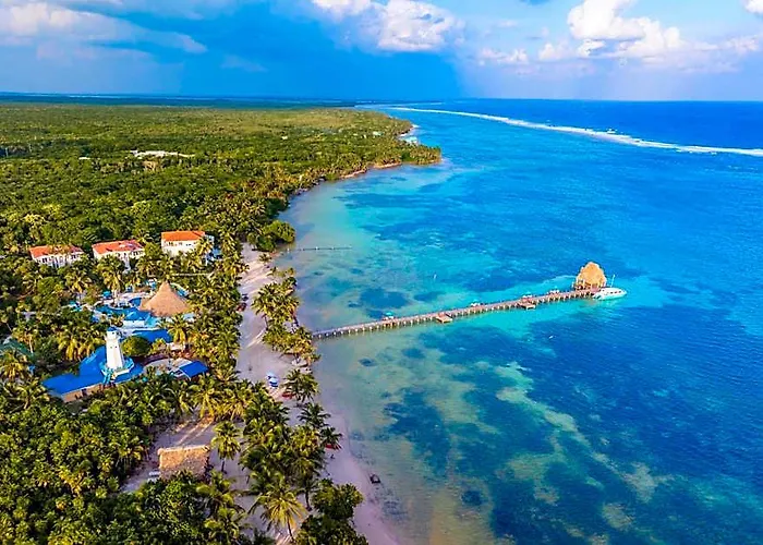 Hotel Margaritaville Ambergris Caye - Belize 3*