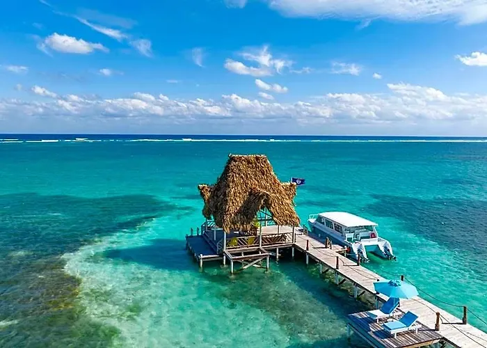 Hotel Margaritaville Ambergris Caye - Belize 3*